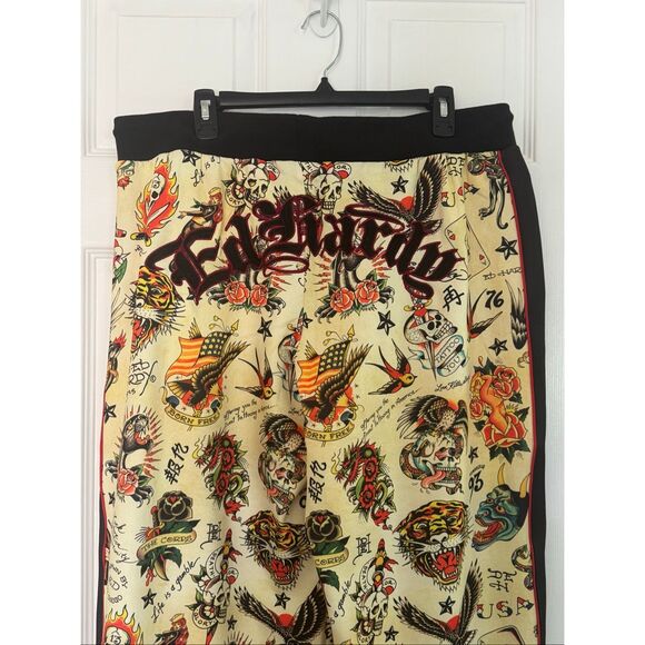 <3 Ed Hardy sweats - Picture 9 of 9